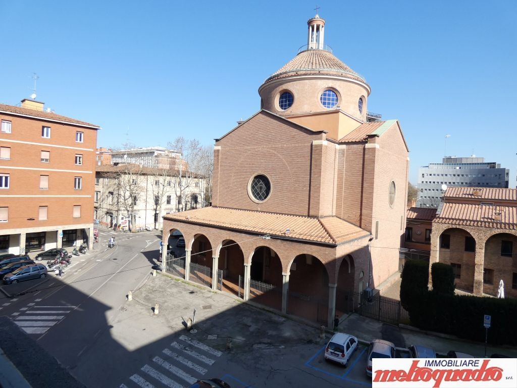 APPARTAMENTO ZONA IRNERIO-VIA DEL BORGO